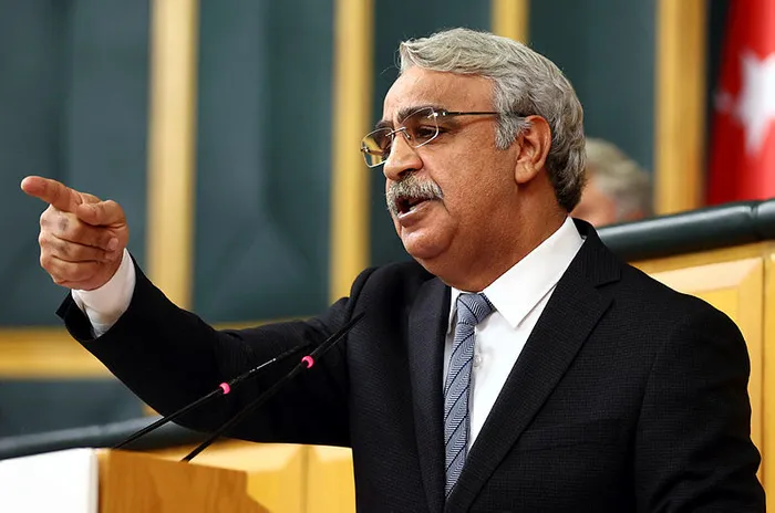 HDP’li Mithat Sancar’dan Meral Akşener’e tepki! Acizlik