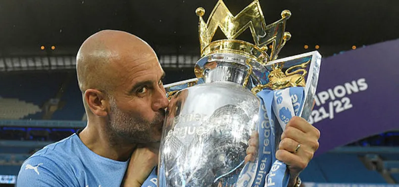 İngiltere'de sezonun en iyi teknik direktörü Josep Guardiola!