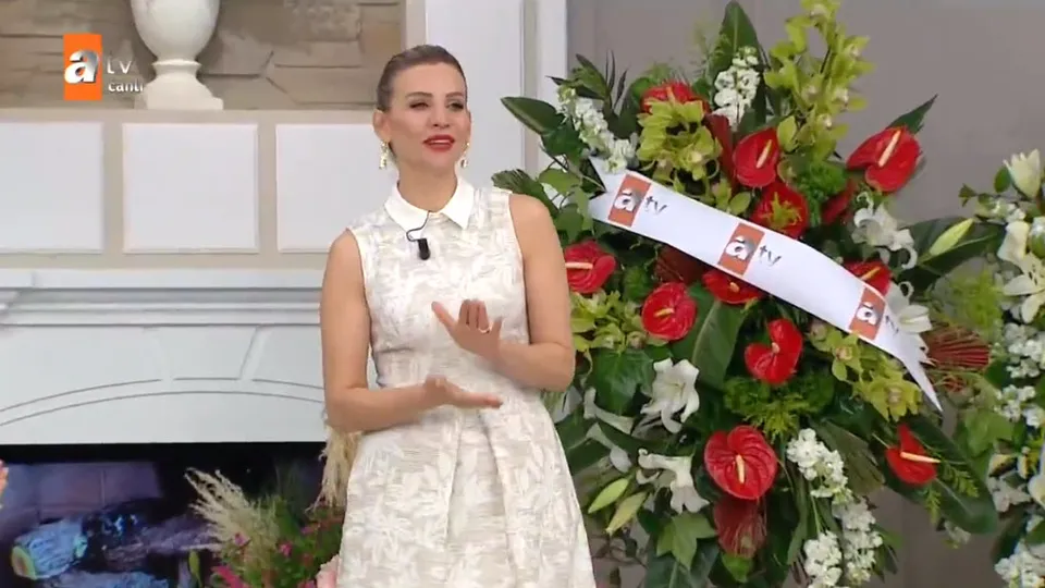 Esra Erol 12 Mayıs Salı tek parça izle |Video