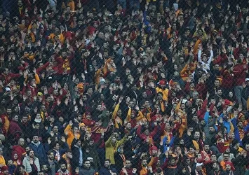 TT Arena'da 'istifa' sesleri