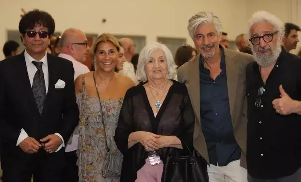 suha-uygur-ve-filiz-senger-17-yil-sonra-nikah-masasina-oturdu-1654501321385.jpeg Suha Uygur ve Filiz Senger 17 yıl sonra nikah masasına oturdu - 1