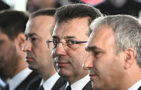 CHP'de tasfiye krizi! Özel-Kılıçdaroğlu-İmamoğlu güç savaşında yeni boyut: "Emanetçi başkan"dan "ben de burdayım" operasyonu - 4