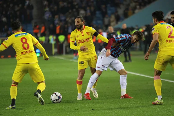 Trabzonspor: 4 - Göztepe: 2 MAÇ SONUCU | Fırtına gol oldu yağdı