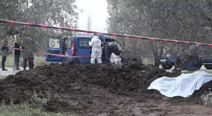 1720595427166.jpeg Gübre içindeki cesette sır perdesi aralandı! Boğazı kesilerek öldürülmüştü... En yakını için kırmızı bülten - 4