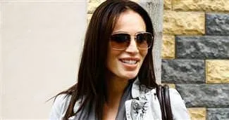 Ünlü manken ölümden döndü