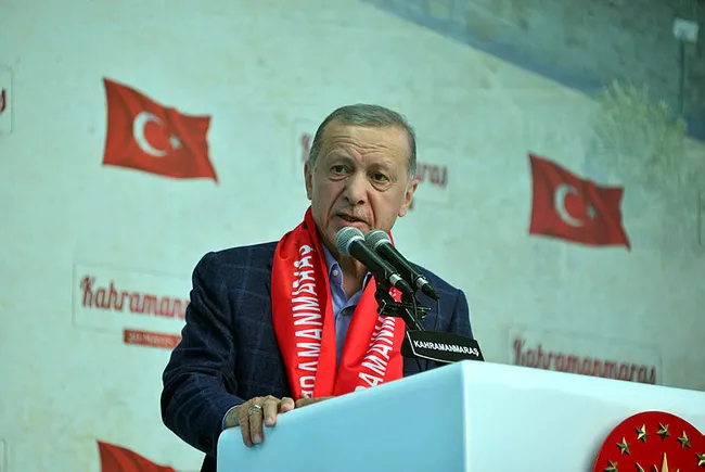 Başkan Erdoğan'dan depremzedelere hakarete sert tepki: Alçaklığın evrensel tarihinde yeni bir sayfa açtılar - 2