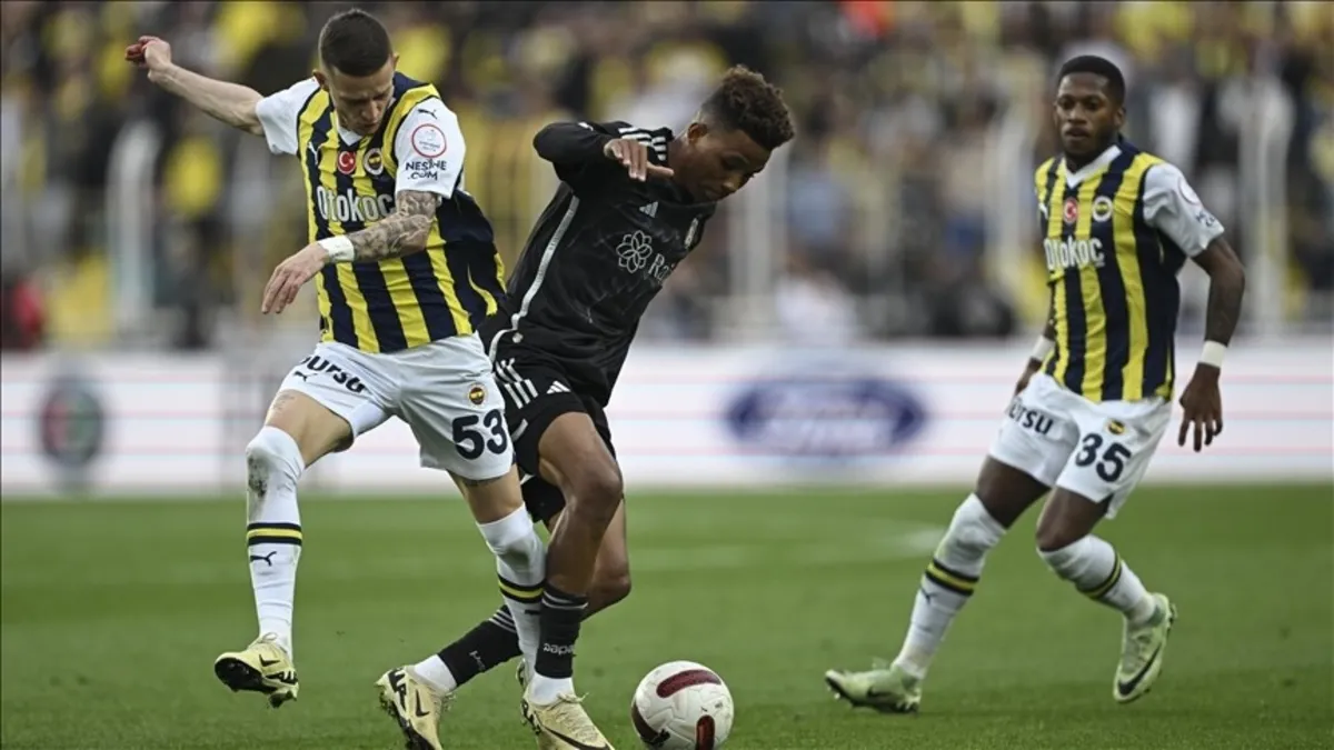 Fenerbahçe - Beşiktaş derbisinin tarihi belli oldu! Süper Lig'de 32-34. hafta programı
