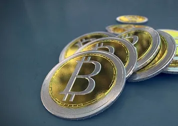 Bitcoin adeta yere çakıldı! Yüzde 16 değer kaybetti