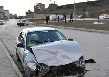 Sinop'da araçlar birbirine girdi! Yaralılar var
