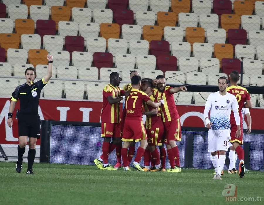 Yeni Malatya - Trabzonspor maçından kareler 18