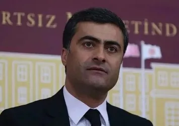 Van'da başkanlık AK Parti'ye geçti! DEM'li Abdullah Zeydan’ın seçilme yeterliliği olmadığına karar verildi | Bakan Yerlikaya'dan açıklama...
