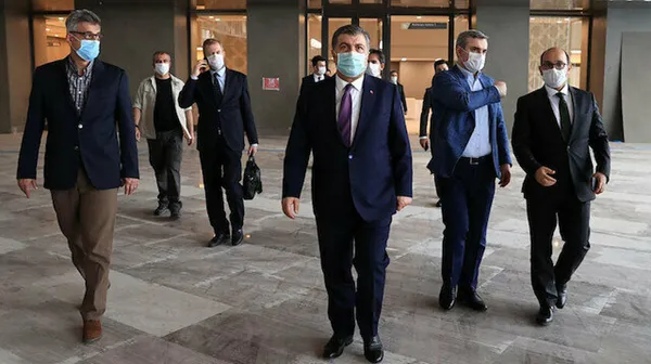 son-dakika-saglik-bakani-kocadan-o-illere-sehir-hastanesi-mujdesi-2023-yili-oncesinde-acilacaklar-1607890509317.jpg Son dakika: Sağlık Bakanı Koca'dan o illere Şehir Hastanesi müjdesi: 2023 yılı öncesinde açılacaklar - 2