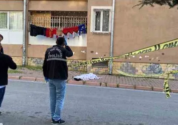 Kayseri'de kanser hastası 3. kattan düştü! 57 yaşındaki adam hayatını kaybetti