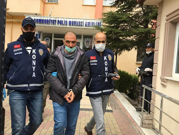 Konya'da dehşete düşüren olay: 3 arkadaşını öldürdü! Cinayetin detayları ortaya çıktı... - 2