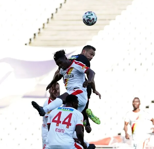 İstanbul’da 2 gol 1 puan... Karagümrük 1-1 Göztepe MAÇ SONUCU ÖZET