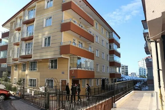 Ankara'da dehşet! Tartıştığı kocasını iple boğarak öldürdü - 2