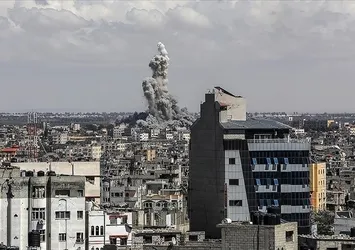 Terör devleti İsrail'in bitmek bilmeyen zulmü! Gazze ve Refah'a düzenlenen saldırılarda çok sayıda ölü ve yaralı