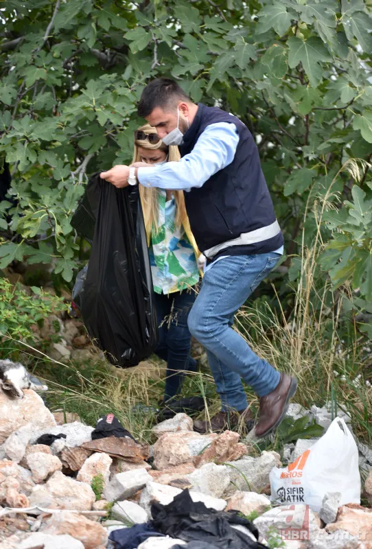 Antalya'da vahşet! Ağaca asılı halde bulundular 5