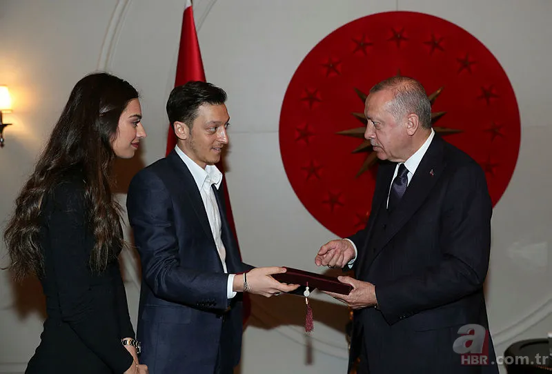 Mesut Özil Başkan Erdoğan’ı düğününe davet etti! Almanlar hemen saldırıya geçti 11