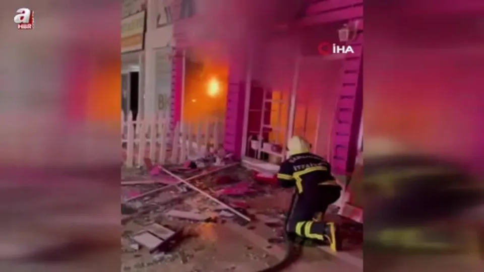 İş yeri yangını kontrol altına alındı