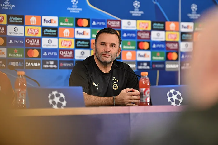 okan-buruktan-monaco-maci-oncesi-carpici-sozler-defans-hattinda-tamamen-caresizim-1765229233351.jpeg Okan Buruk (AA)