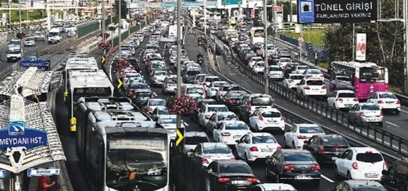 Trafik Sigortası Değişiklik  : Trafik Sigortasının Yeni Genel Koşullarında , Aracı Sigorta Ettiren Ile Sürücü Arasındaki Ayrıma Da Açıklık Getirildi.