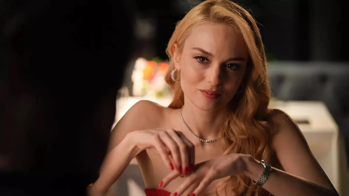 Nilperi Şahinkaya yeni sevgilisiyle aşka geldi!