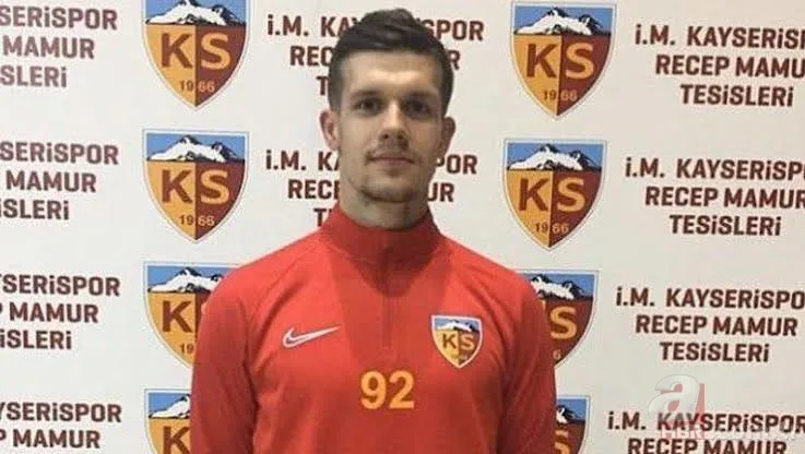 Ersun Yanal'dan önemli değişiklik! İşte Fenerbahçe-Kayserispor maçı ilk 11'i 25