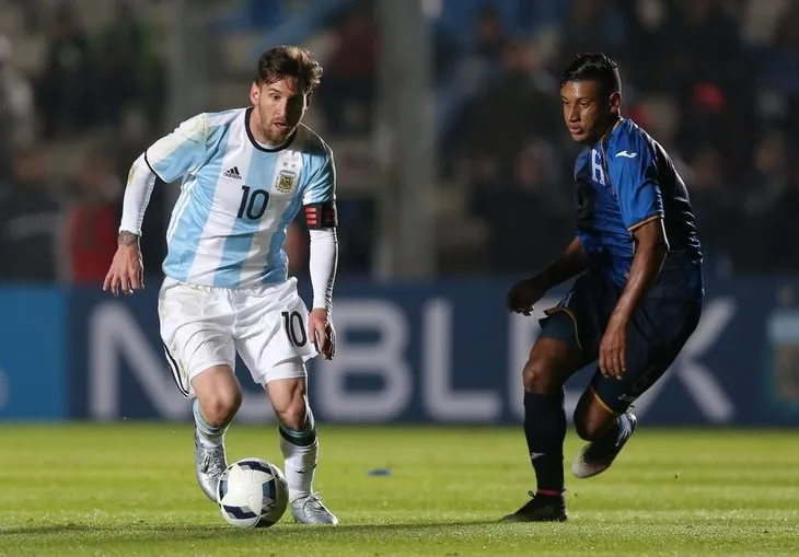 Messi milli maçta sakatlandı