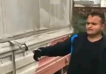 Engelli gence işkence gibi şaka! Ellerini kamyonete bağlayıp...