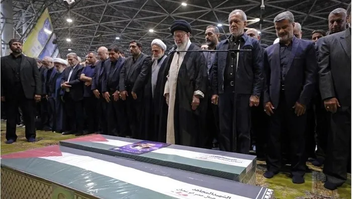 hamas-yoneticilerinden-mesalden-net-mesaj-israili-tanimayacagiz-1722614227626.jpeg Hamas'ın şehit edilen lideri Haniye'nin cenazesi