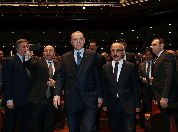 Cumhurbaşkanı Erdoğan: İnsansız tankları da yapacağız - 1