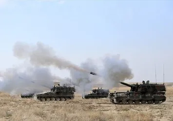 PYD’ye sınır resti: Vururuz