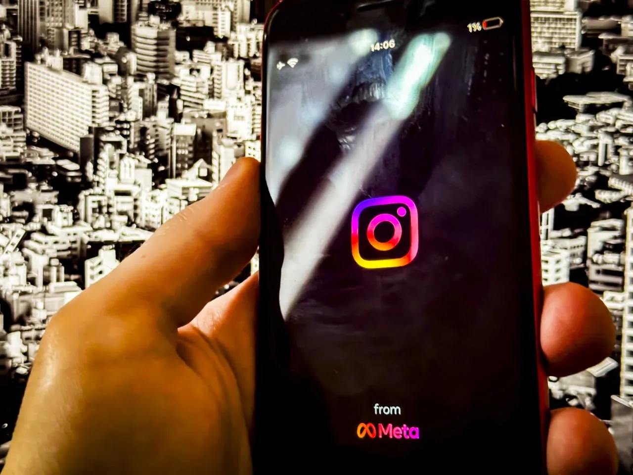 Instagram’da erişim sorunu mu var, neden girilmiyor? 11 Mart kesinti raporu