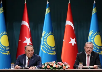 Kazakistan'daki FETÖ okulları için önemli anlaşma