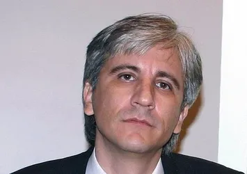 FETÖ'nün avukatı Gültekin Avcı tavan arasında yakalandı