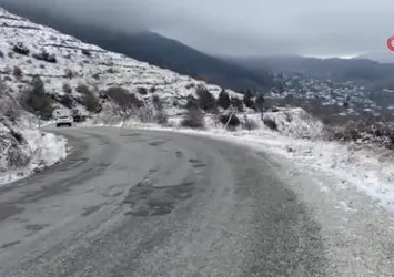 İzmir’de mevsimin ilk karı kamerada
