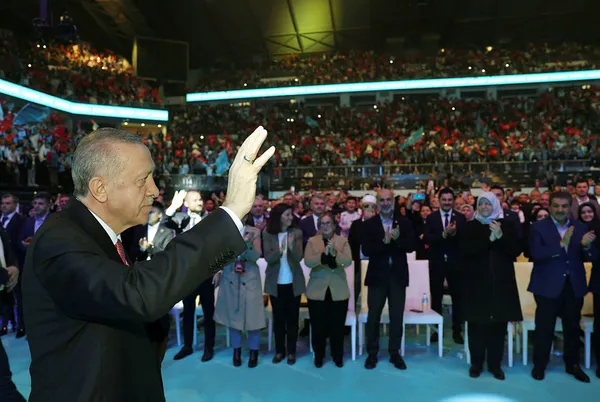 Başkan Recep Tayyip Erdoğan’dan 2023 mesajı: Muhafazakar devrimcilerle 2023’ü de bitireceğiz