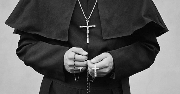 1633421951889.jpg Fransa'da pedofili skandalı: Katolik Kilisesi'nde 70 yıl içinde 216 bin vaka! - 1