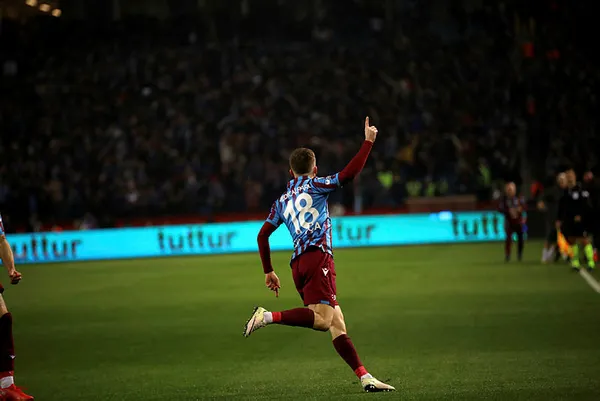 trabzonspor-2-konyaspor-1-mac-sonucu-zirve-kapismasi-trabzonsporun-1644775883278.jpg Trabzonspor: 2 - Konyaspor: 1 MAÇ SONUCU | Zirve kapışması Trabzonspor'un - 5