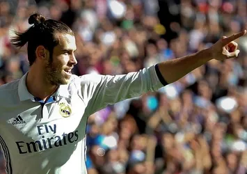 Gareth Bale, Galler'de yılın futbolcusu seçildi