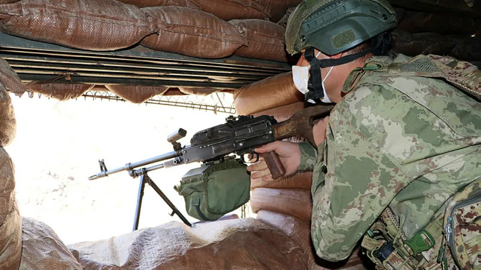 Hudut Kartalları sınırda göz açtırmıyor! Mehmetçik vatan nöbetinde