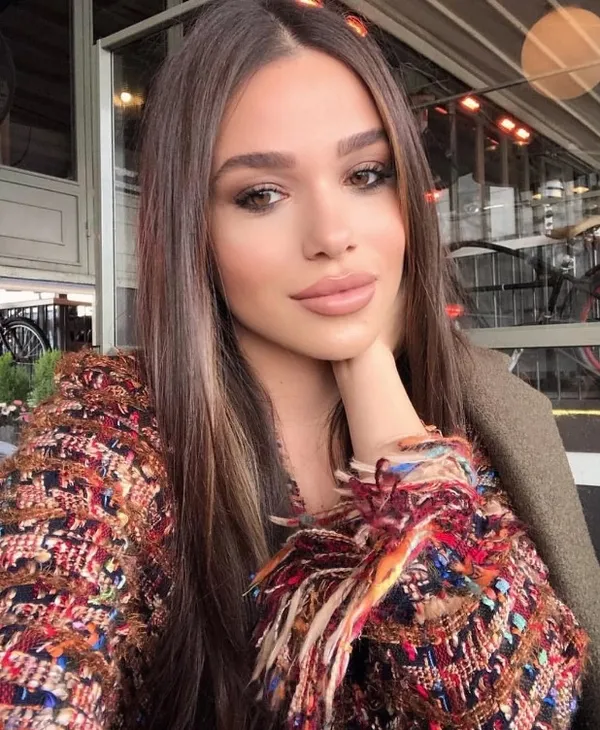 black-friday-basladi-alisveris-cilginligi-en-cok-fenomenlerin-ekmegine-yag-surdu-bir-gunde-ceplerine-giren-par-1669365511919.jpg Black Friday başladı! Alışveriş çılgınlığı en çok fenomenlerin ekmeğine yağ sürdü! Bir günde ceplerine giren parayı duyunca kulaklarınıza inanamayacaksınız