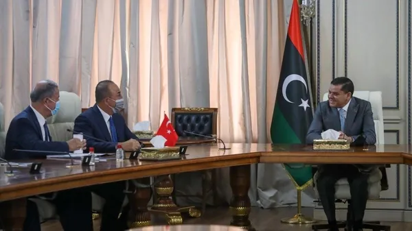 SON DAKİKA: Dışişleri Bakanı Mevlüt Çevuşoğlu Libya Başbakanı Abdülhamid Dibeybe ile görüştü