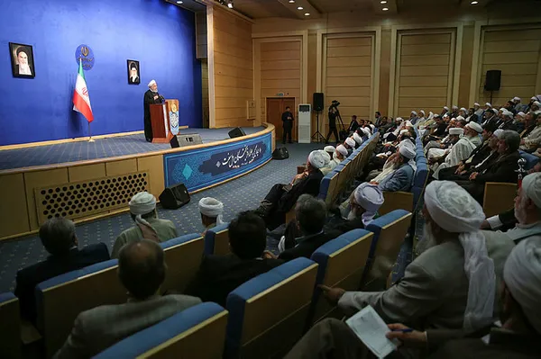 Ruhani: İran devrimi tek bir mezhebe ait değildir - 1