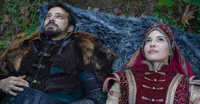 kurulus-orhanin-nilufer-hatunu-konustu-inanilmaz-bir-oyuncu-kadrosu-var-1760346202857.jpeg Kuruluş Orhan'ın Nilüfer Hatun'u konuştu: İnanılmaz bir oyuncu kadrosu var