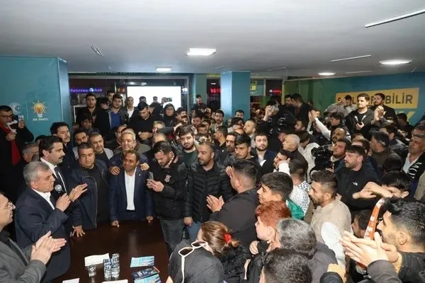 Yeniden Refah Partisi Şanlıurfa'da dağıldı! Kadrolar istifa edip AK Parti'ye katıldı - 1