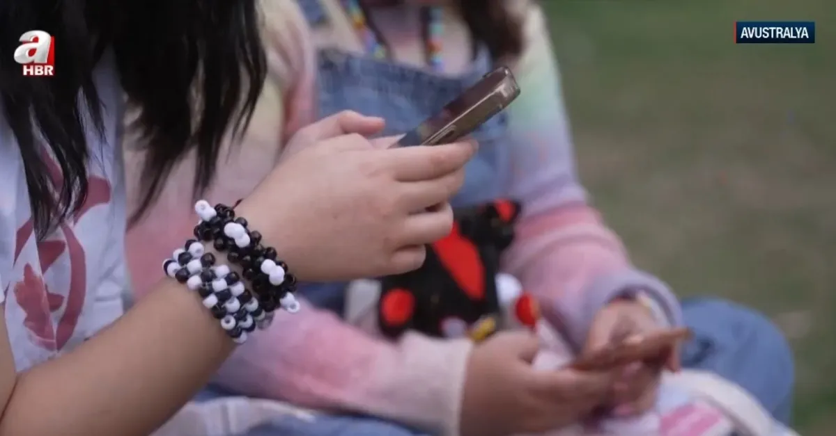 Avustralya'da sosyal medyaya 16 yaş sınırı