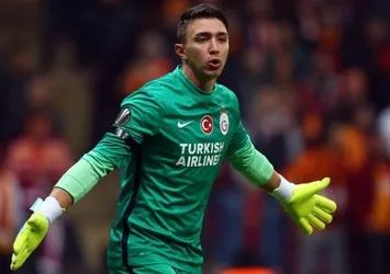 Muslera eski sisteme döndü