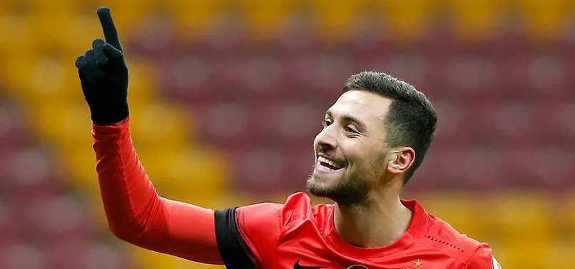 Sinan Gümüş'e Genoa talip oldu